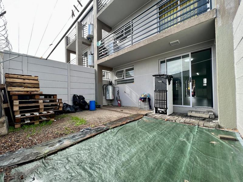2 Bedroom Property for Sale in Ruyterwacht Western Cape